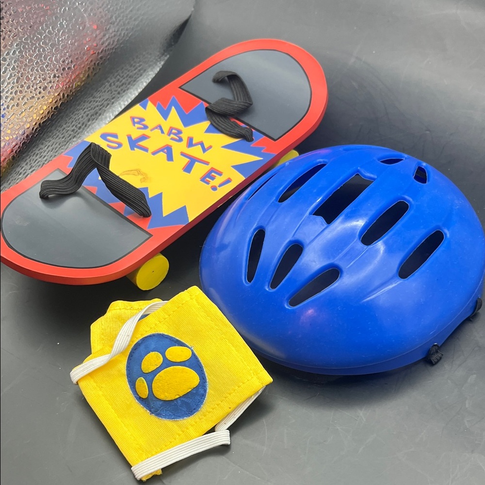 90s build a bear skater accessories